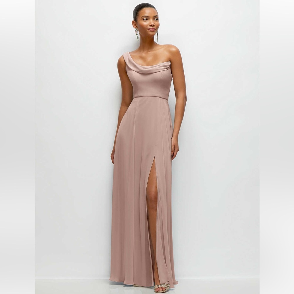 Chic Women's Maxi Skirt in Soft Mauve size 2 Worn Once